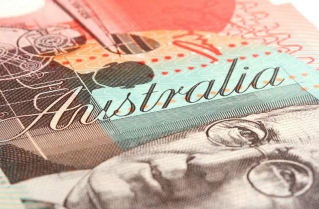 Data Lemah Tekan Dolar Australia