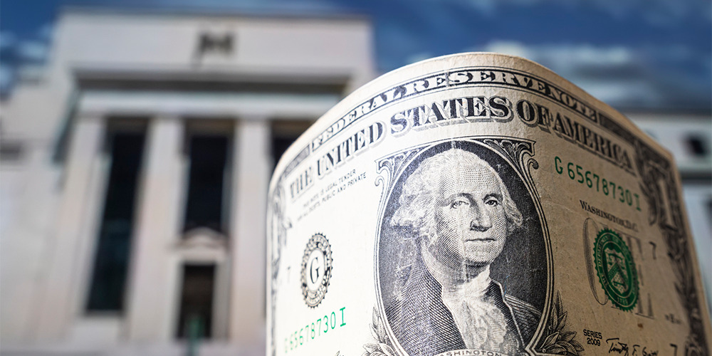 Dolar Menguat Tipis, Jelang Serangkaian Pidato Pejabat Fed