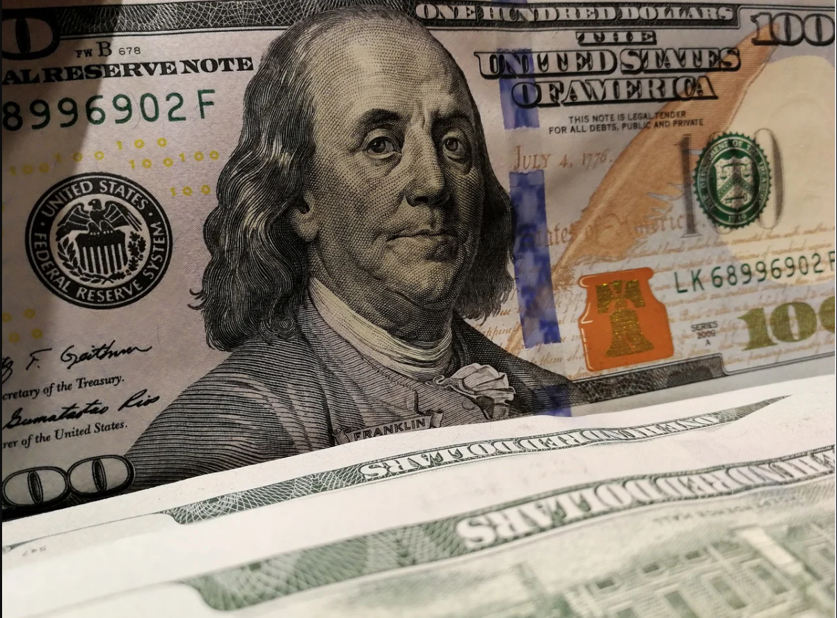 Rebound Rapuh: Dolar Sulit Bangkit Usai Pidato Powell